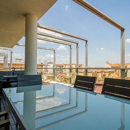 Luxury Apartment With Balcony In Downtown Budapeste Exterior foto