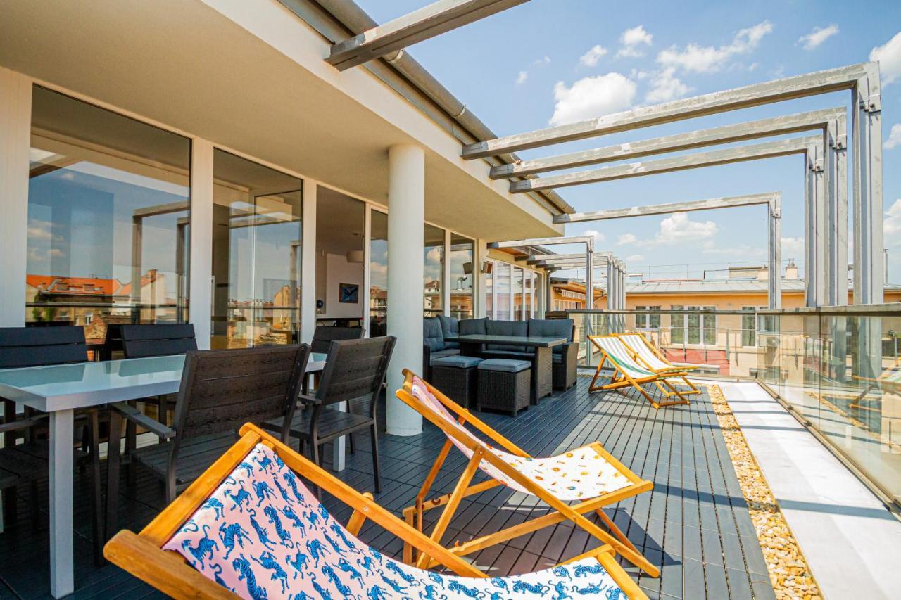 Luxury Apartment With Balcony In Downtown Budapeste Exterior foto