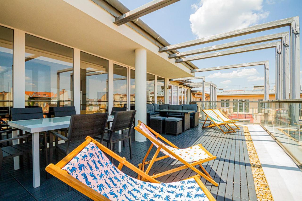 Luxury Apartment With Balcony In Downtown Budapeste Exterior foto